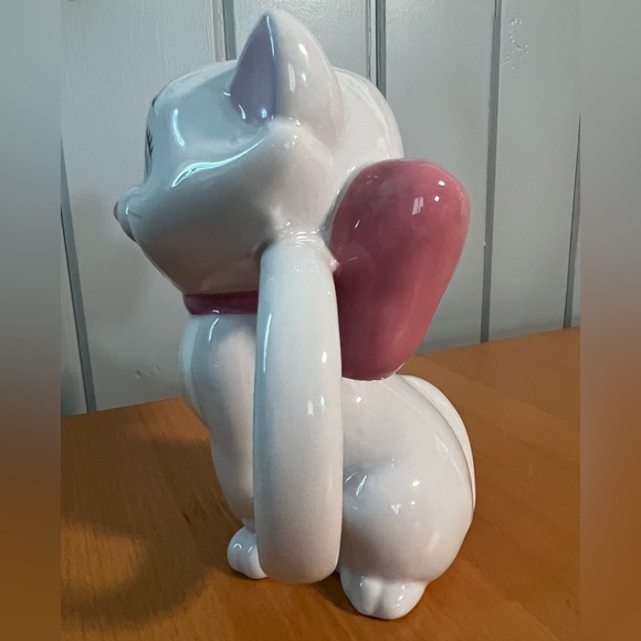 Disney Aristocats Marie 7” mug - Picture 4 of 6